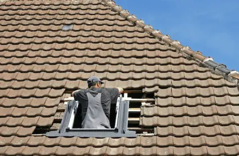 Pose de velux - Saint-Martin-le-Châtel